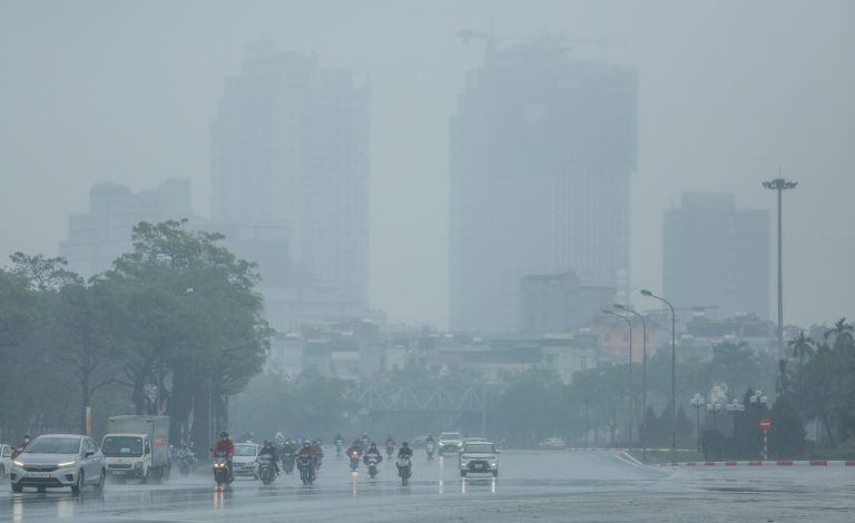 Chống ẩm nhà cửa trời nồm