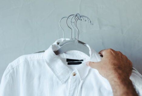 Cách giặt quần lót mới mua đúng cách - Hình ảnh minh họa chuẩn y khoa Ôm Care (1)